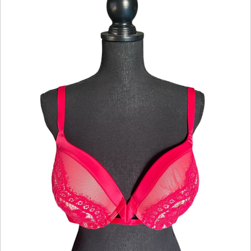 Victoria's Secret Bright Pink Lace Push-Up Bra